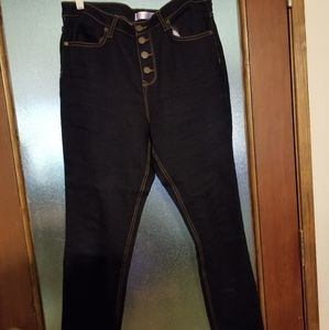 No Boundaries Size 17 Jean's - New